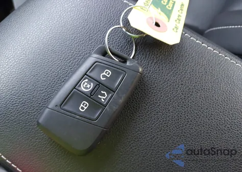 2022 Volkswagen Tiguan 2.0T Se R-Line Black z USA, uszkodzony, nr VIN 3VV8B7AX8NM049373